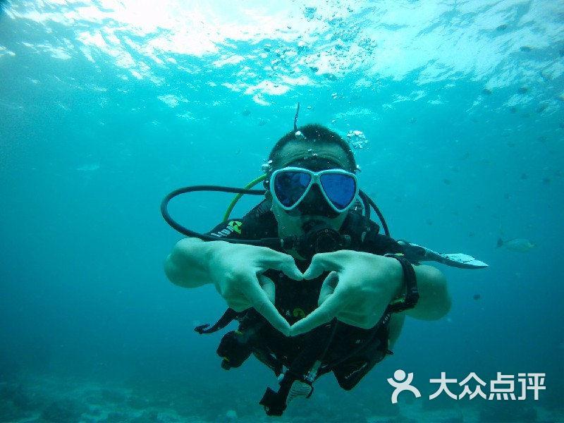 奢活艺术馆谈生活的艺术:简单中找寻幸福