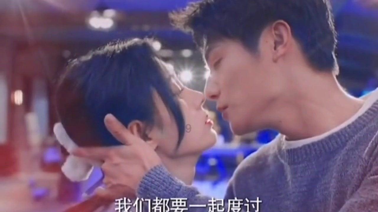 萧亚轩疑添新伤,她被狗咬伤有没有痊愈?- 你的一站式有问必答平台