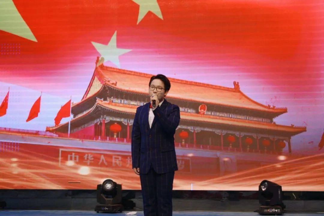 “翰墨颂德福盈万家” 山东胶州开展送福迎新春活动