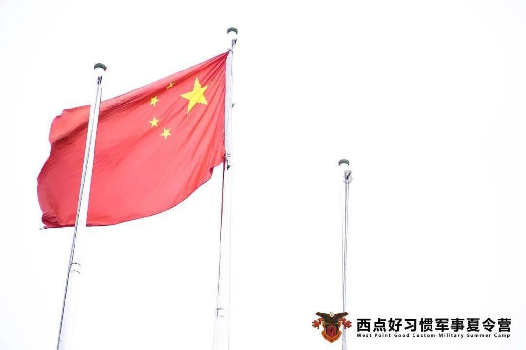 如何评价闫妮在电视剧《突围》中的表现？游戏画面