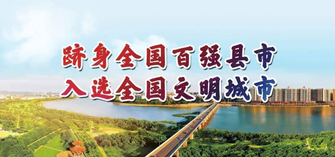 可爱啄木鸟逃脱