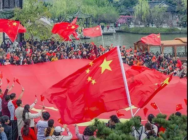 逃离广阔的山川
