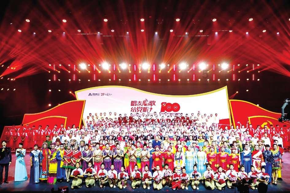 《万里归途》发布最新花絮,为何王俊凯的电影比易烊千玺的票房低那么多?-问题千千万-腾讯网