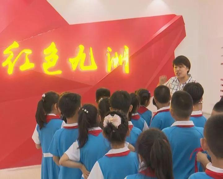 壹点财商院·复“盘”|中字头行情延续,次新股高开低走,光伏巨头集体大跌