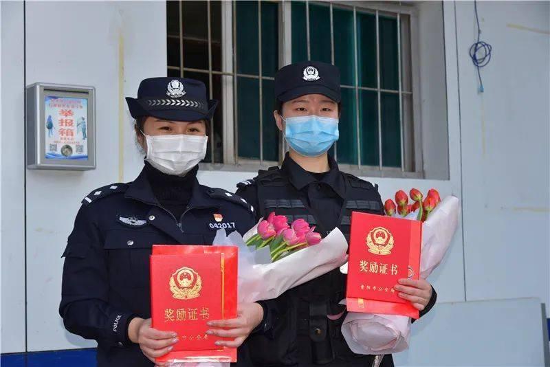 叠方块消消看