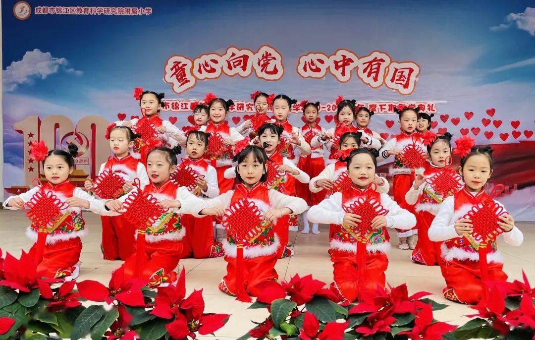 逃出安逸小乡村