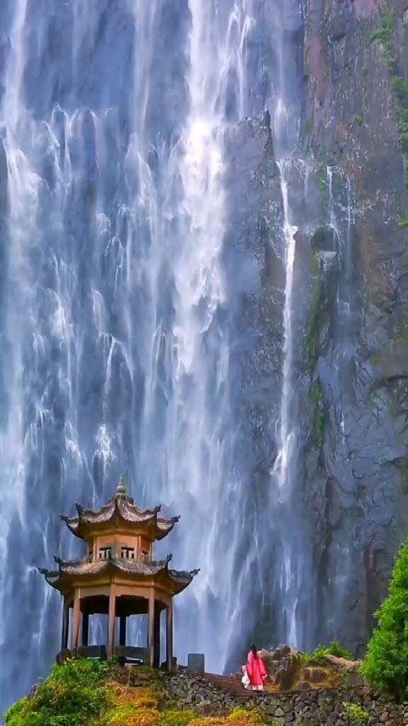 花瓶粉碎者