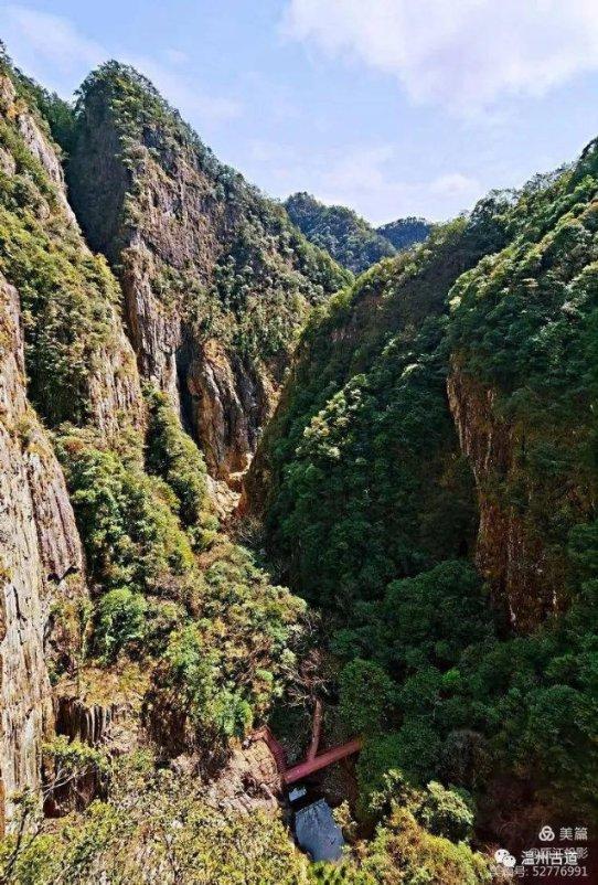 原始人打棒球