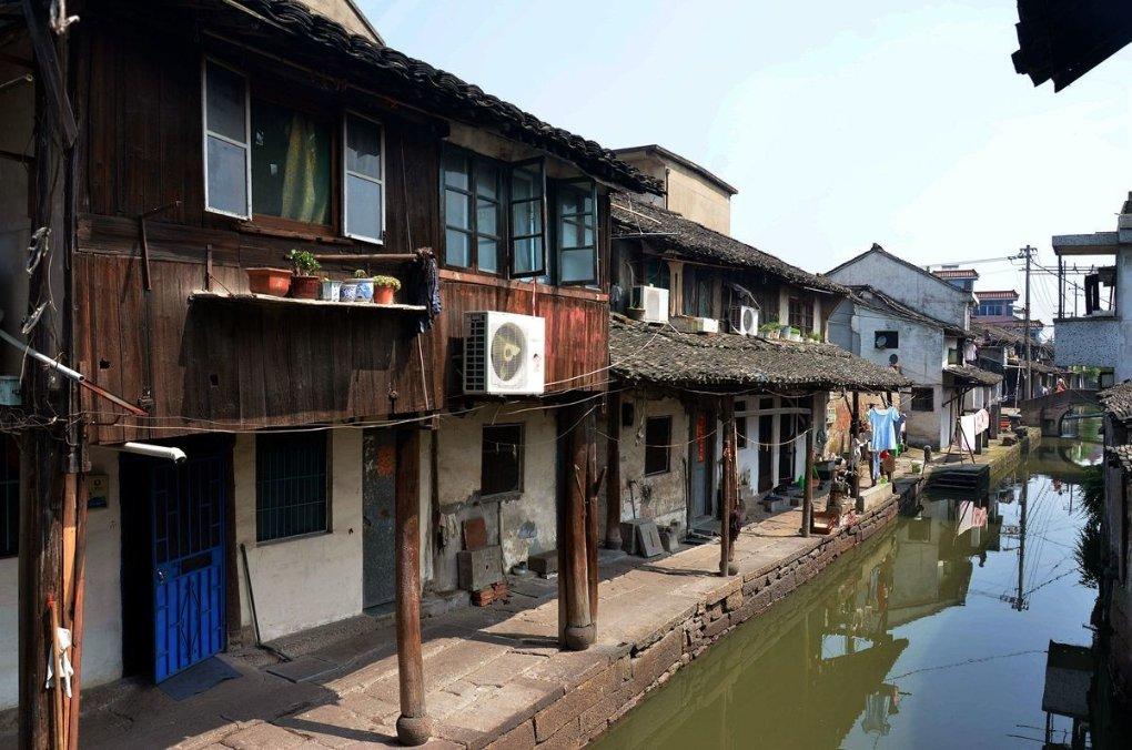 瓷砖用什么材料贴，水泥砂浆还是瓷砖粘接剂？游戏画面