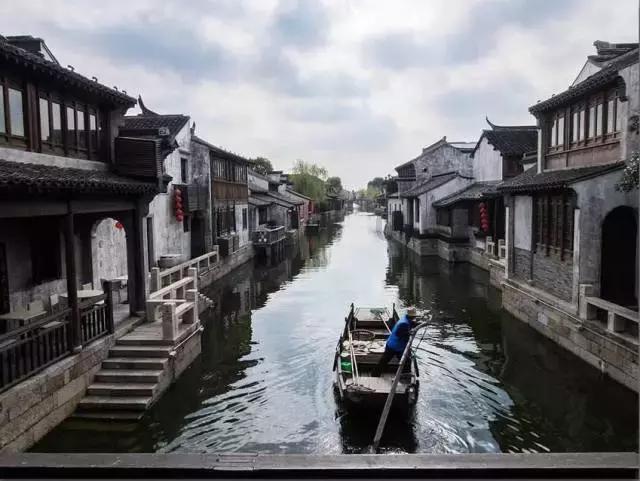翻转立方体