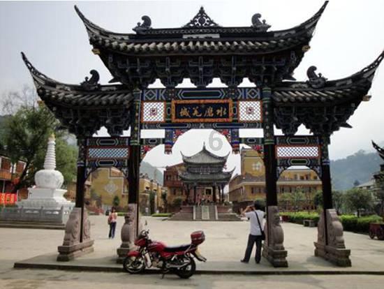 畅饮南台米香型酒，细腻入口与清爽不沉重的绝佳平衡