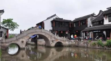 神秘的机场