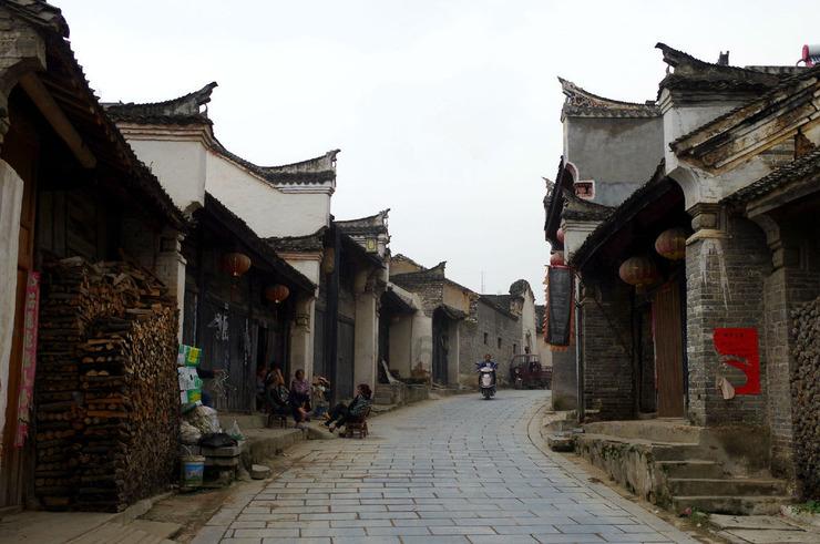 昔日“股神”金盆洗手背后:多家上市公司踏上“狂热”炒股路,这家公司豪赚41亿
