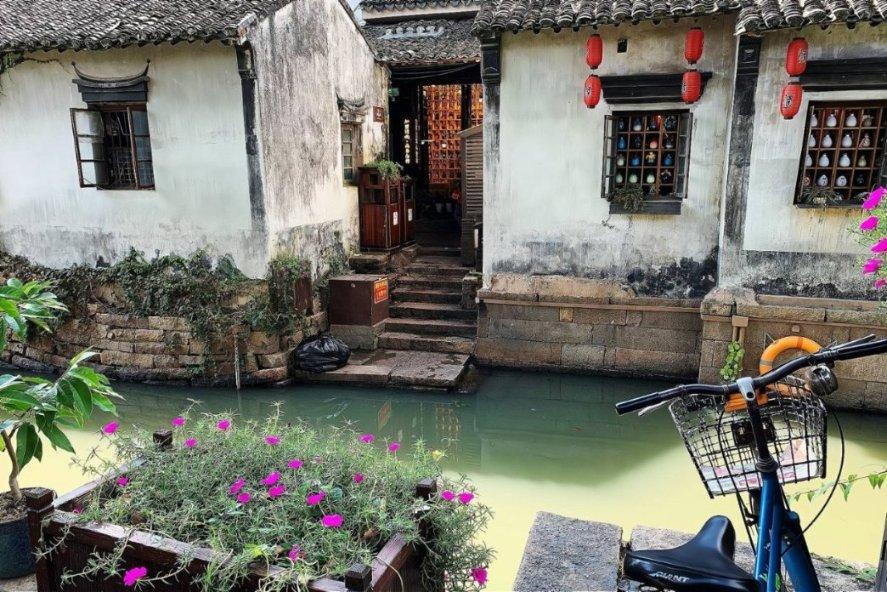 将空气悬挂干到白菜价，新能源车做了什么贡献？