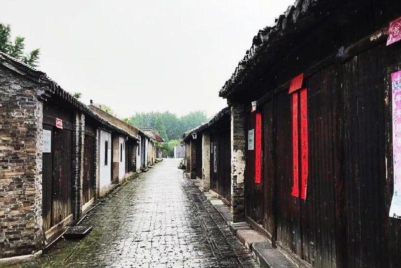 上级选调何其宗,领导不想放,副军长支招:装病住院