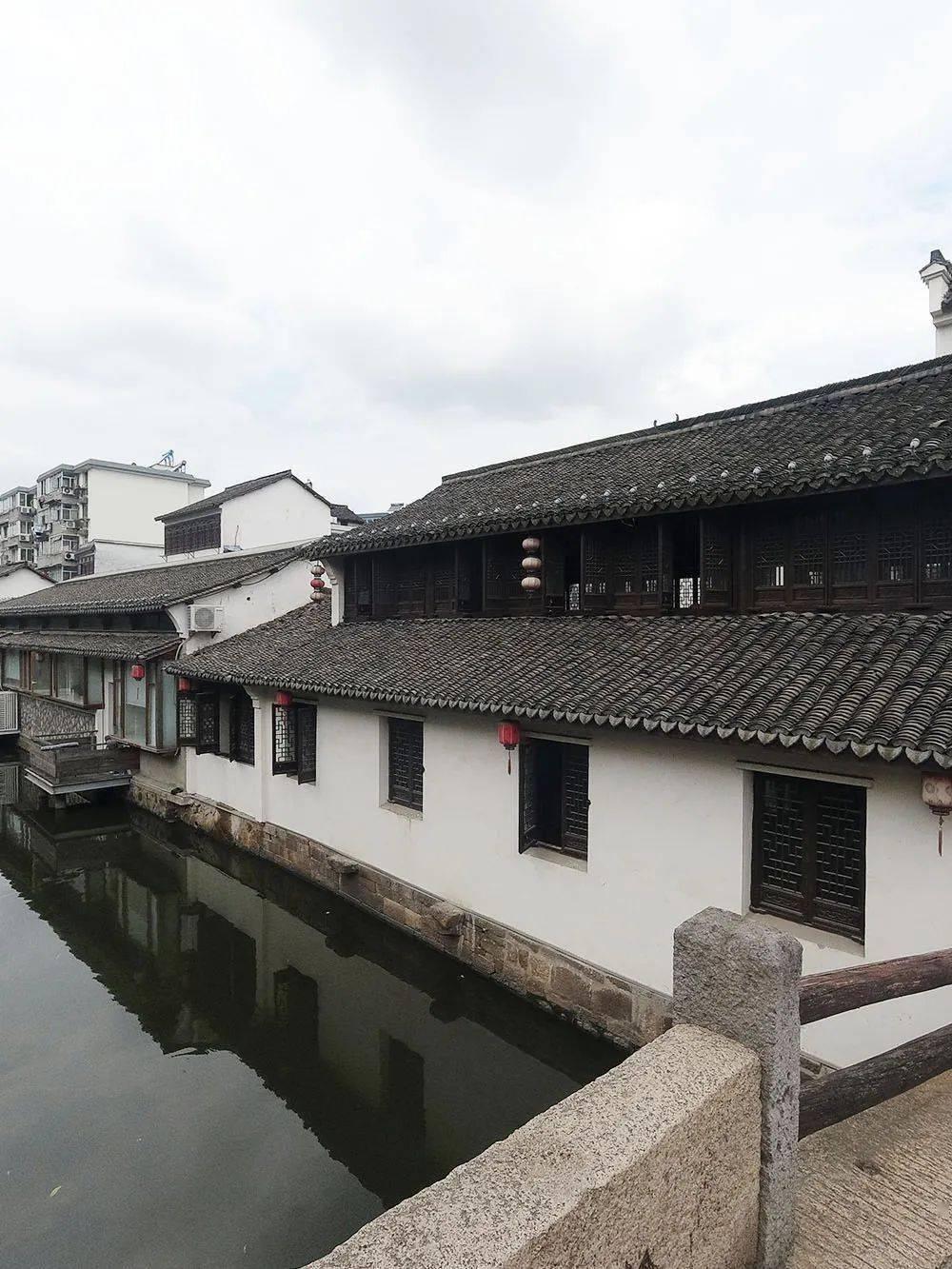 海贼王1105话：炸裂！山治即将迎来史上最强对手，能打平就算成功